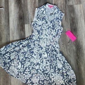 NWT Betsey Johnson dress size 0 blue and white floral eyelet
